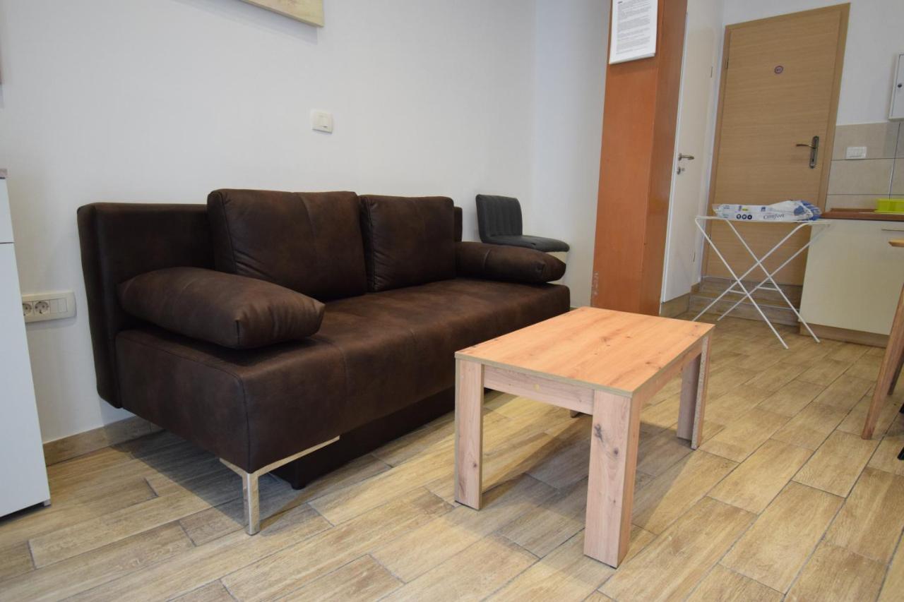 Apartment Core